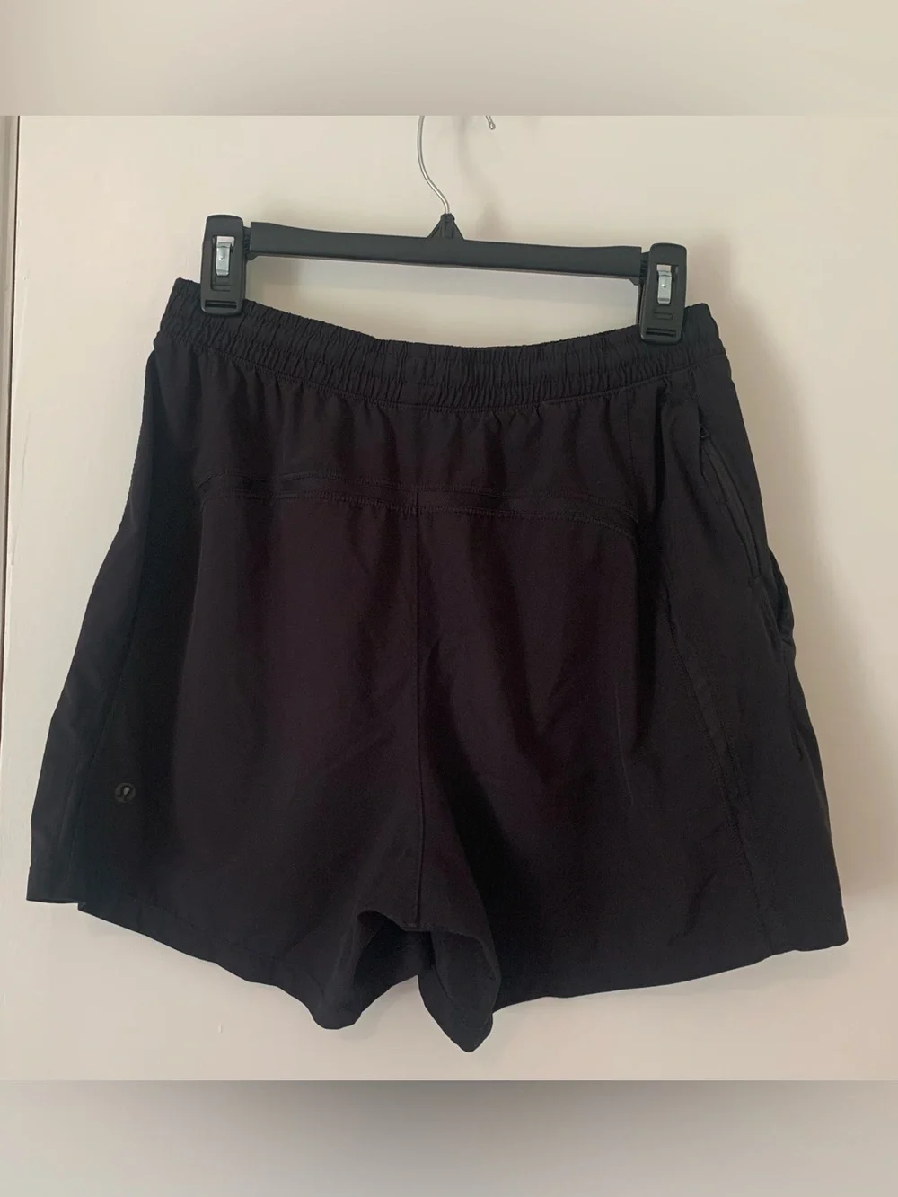 Lululemon Pace Breaker Linerless 5” Shorts Size M Black Elastic Drawstring